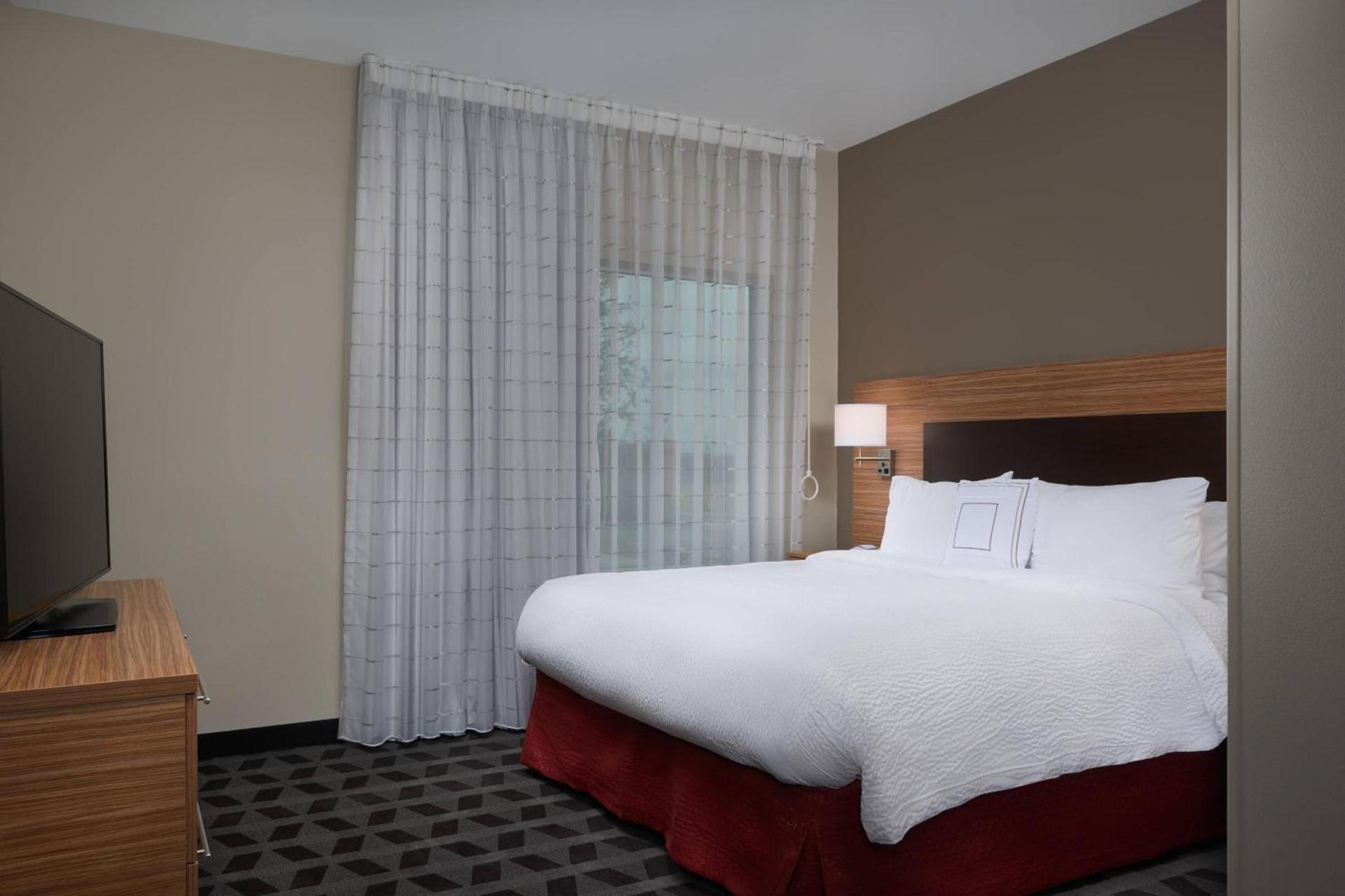 TownePlace Suites Fort Worth Northwest Lake Worth photo 9