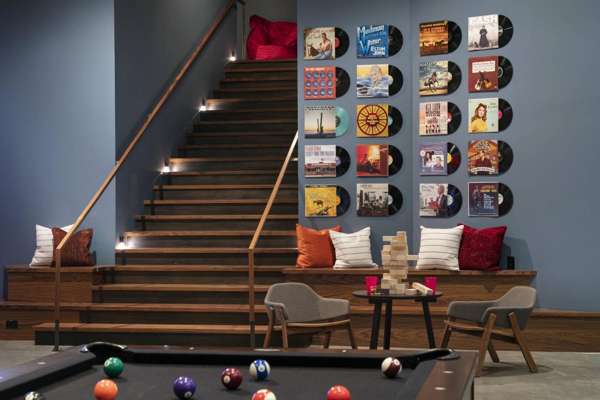 Moxy Nashville Vanderbilt Area photo 8