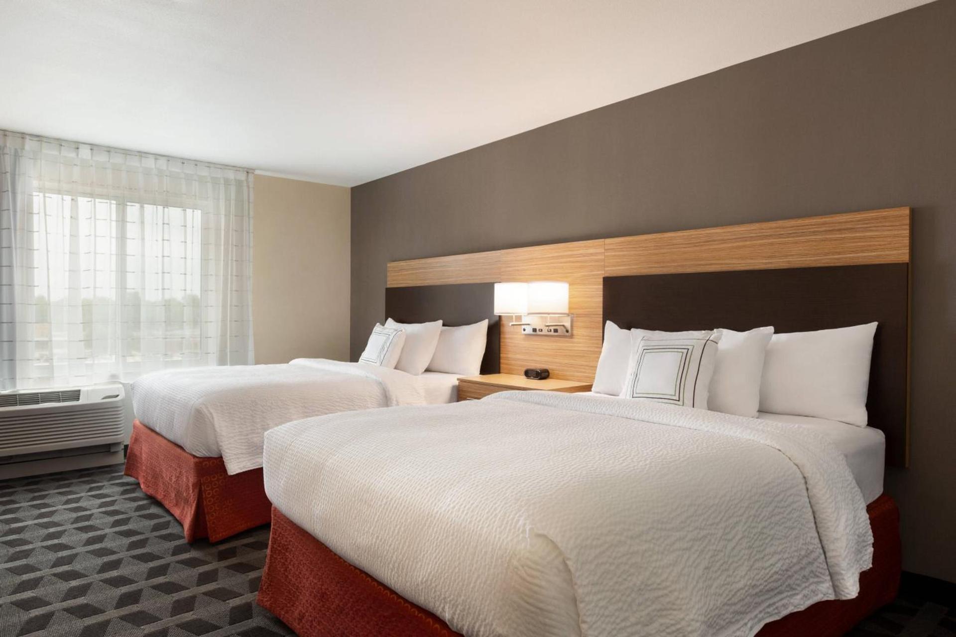 TownePlace Suites Cedar Rapids Marion photo 7