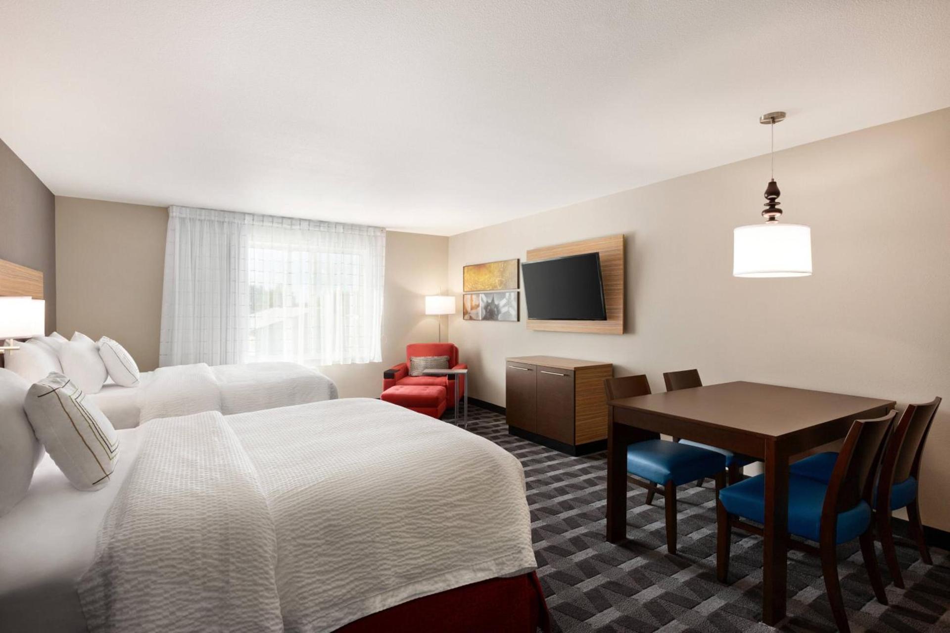 TownePlace Suites Cedar Rapids Marion photo 18