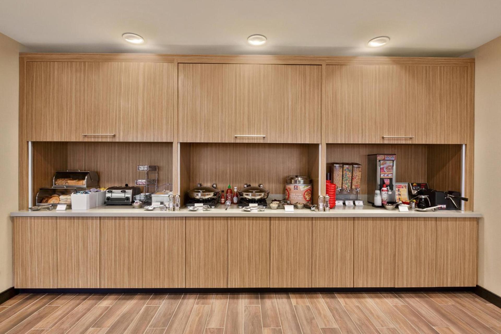 TownePlace Suites Cedar Rapids Marion photo 27