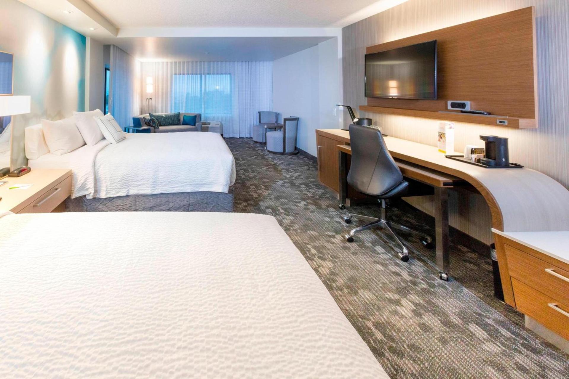 Courtyard by Marriott St. Augustine Beach photo 21