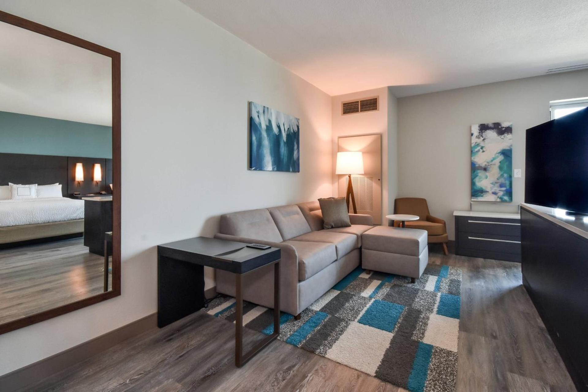 Residence Inn by Marriott Myrtle Beach Oceanfront photo 14