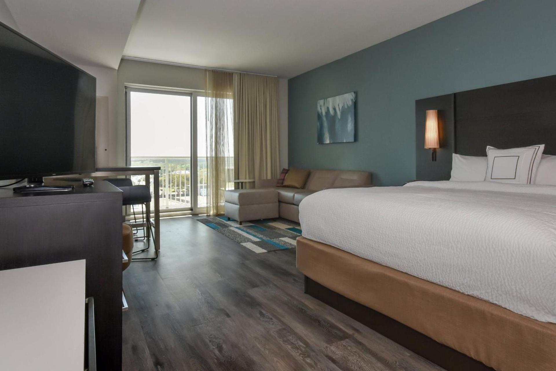 Residence Inn by Marriott Myrtle Beach Oceanfront photo 25