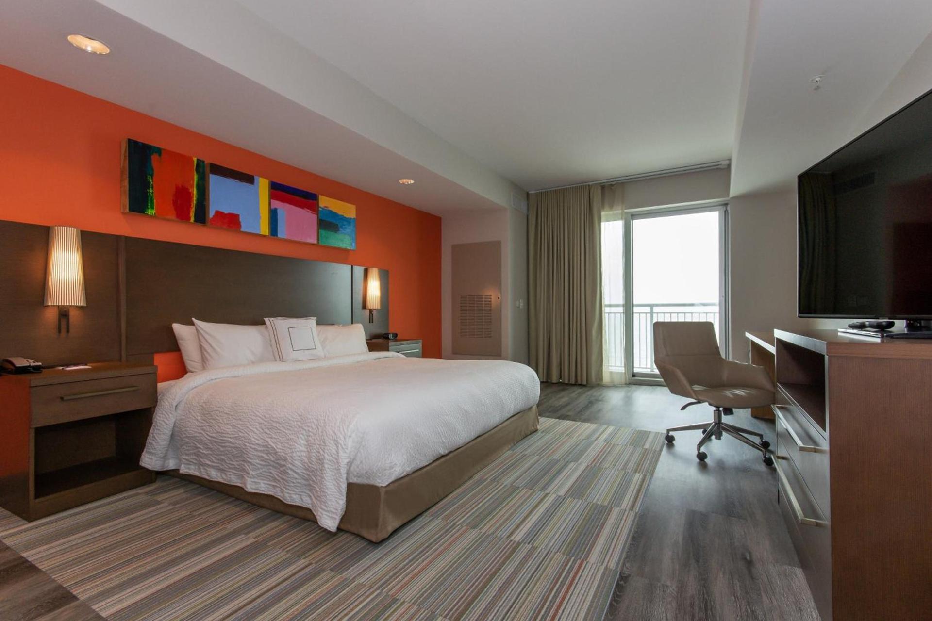 Residence Inn by Marriott Myrtle Beach Oceanfront photo 32
