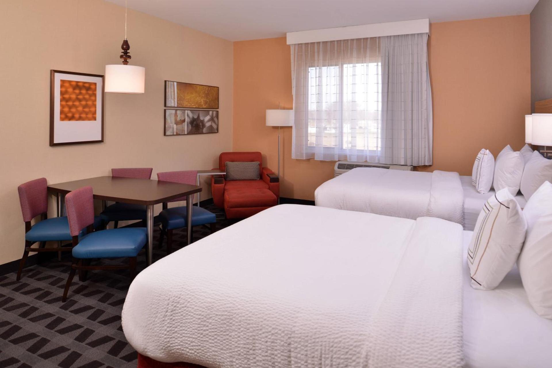 TownePlace Suites by Marriott St. Louis Chesterfield photo 6