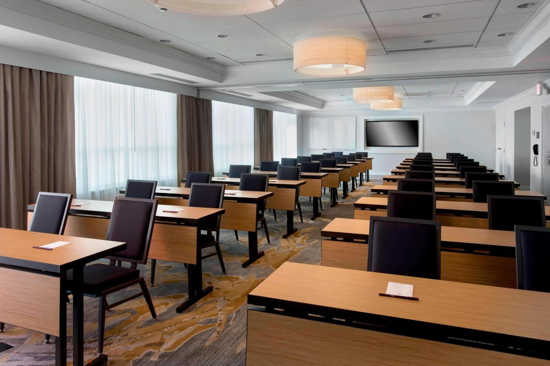 Residence Inn by Marriott New York Long Island East End photo 39