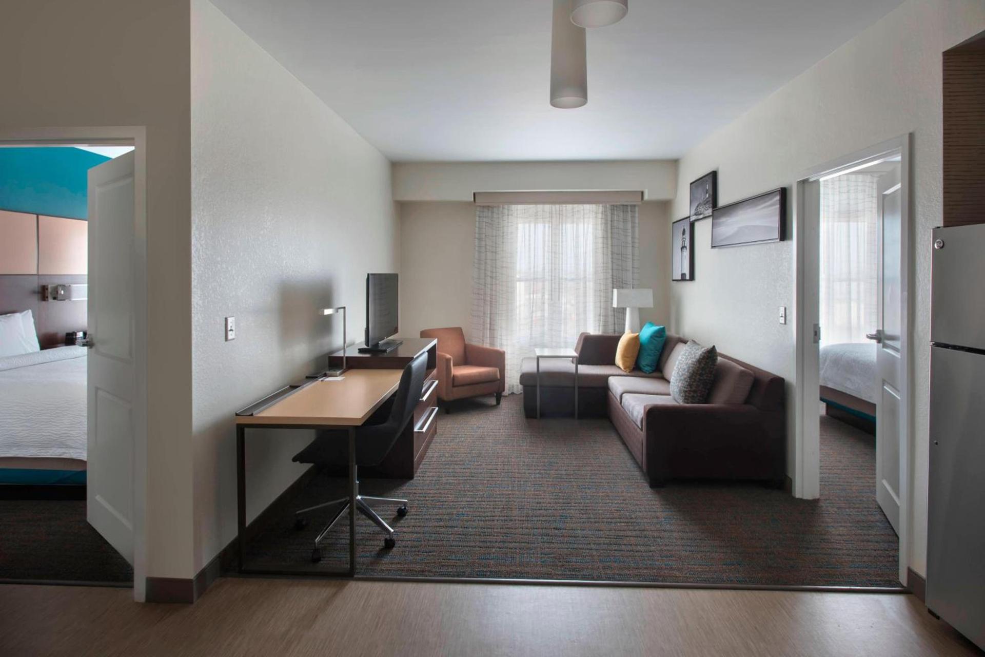 Residence Inn by Marriott New York Long Island East End photo 11