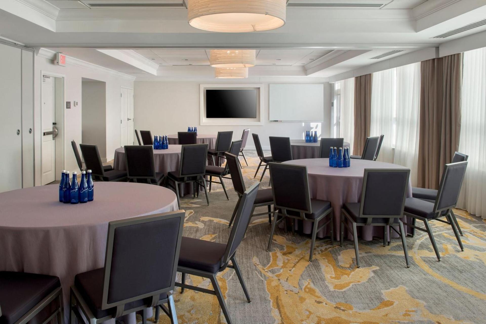 Residence Inn by Marriott New York Long Island East End photo 37