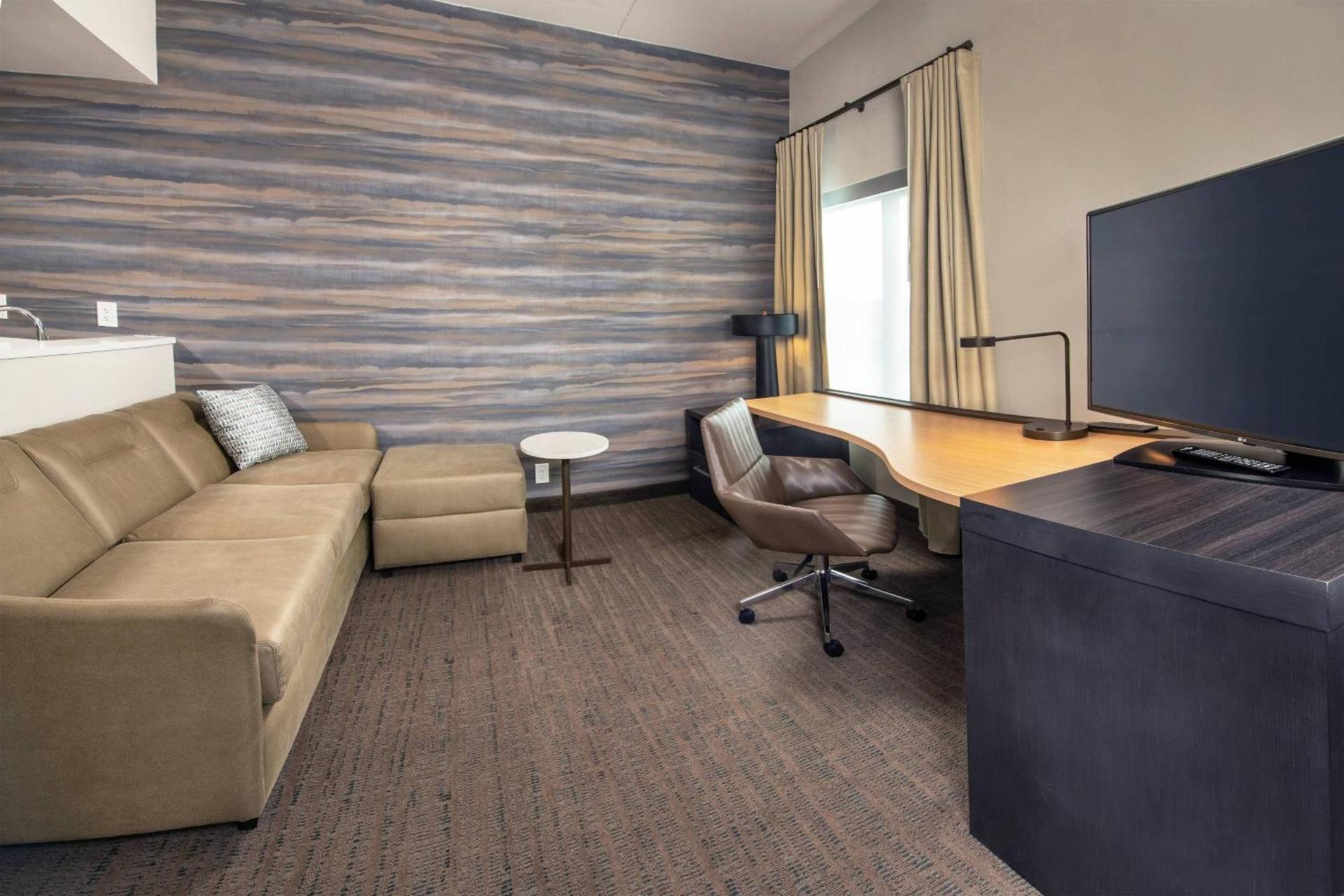 Residence Inn Fulton at Maple Lawn photo 9