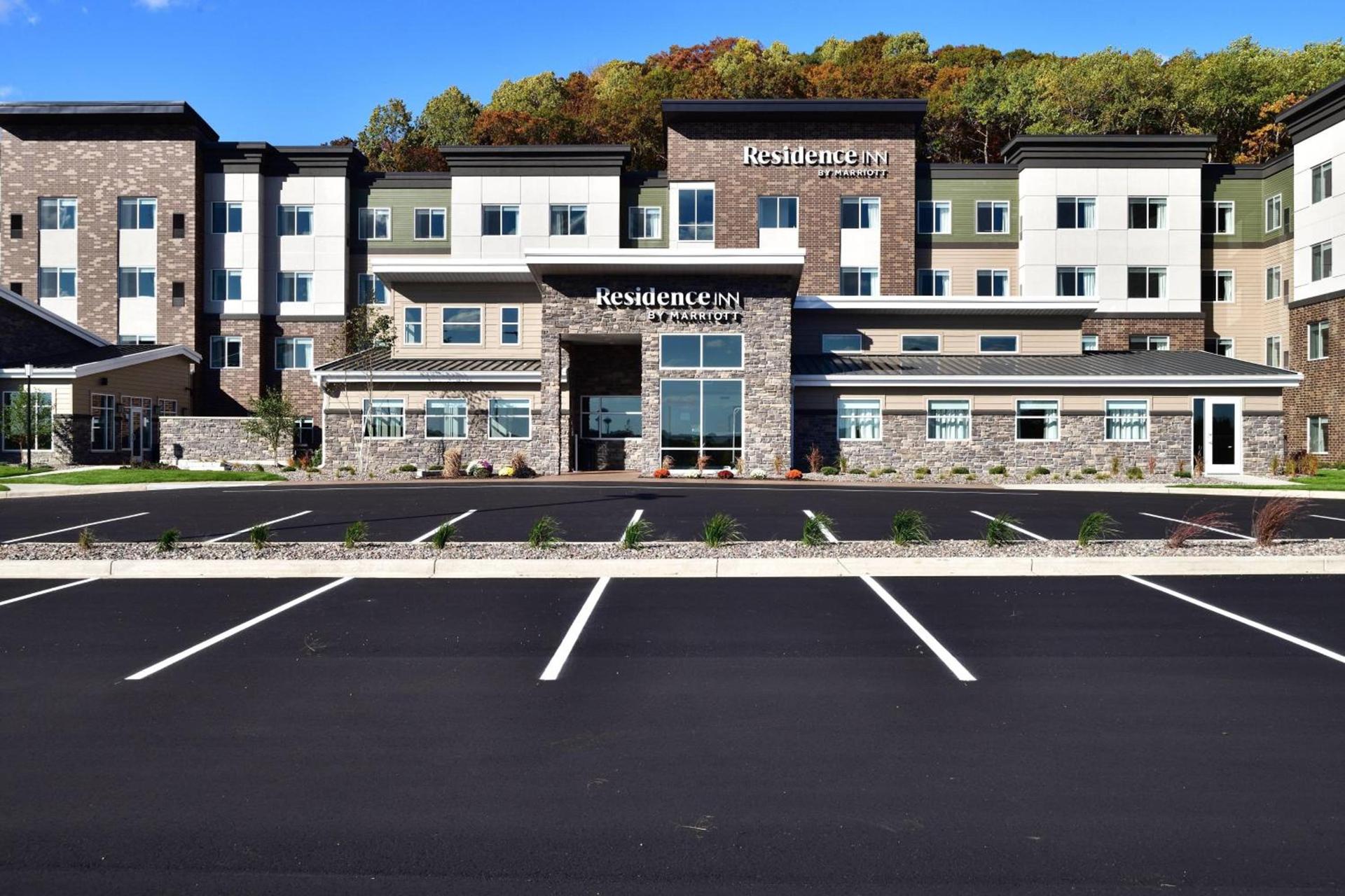 Residence Inn by Marriott Eau Claire photo 3