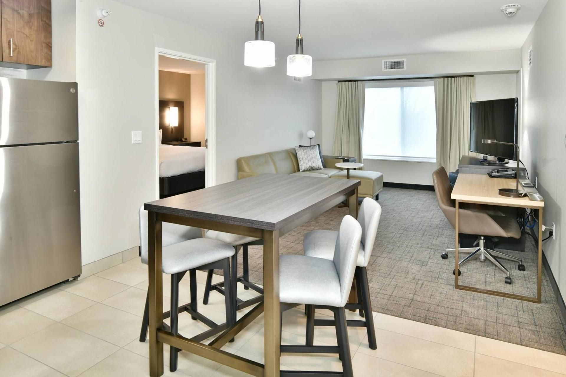 Residence Inn by Marriott Eau Claire photo 19
