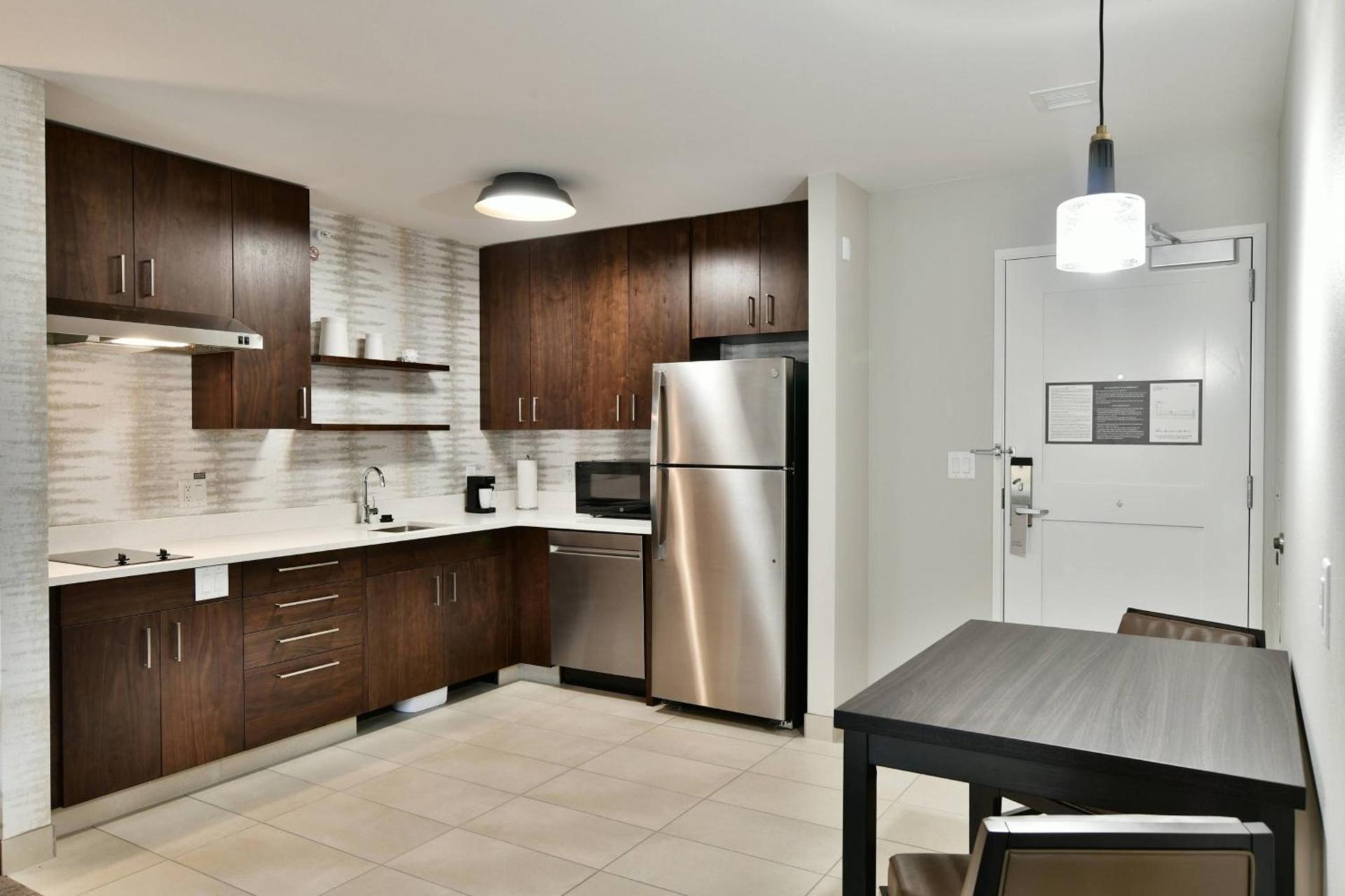 Residence Inn by Marriott Eau Claire photo 17