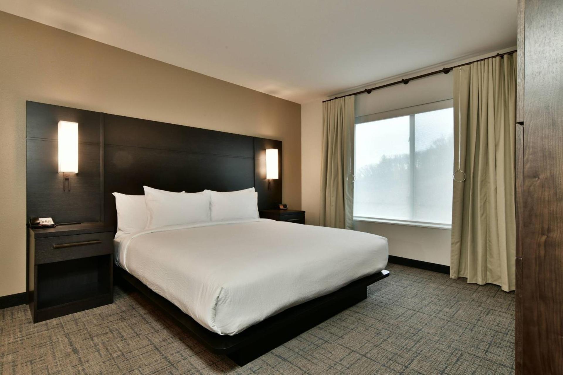 Residence Inn by Marriott Eau Claire photo 22