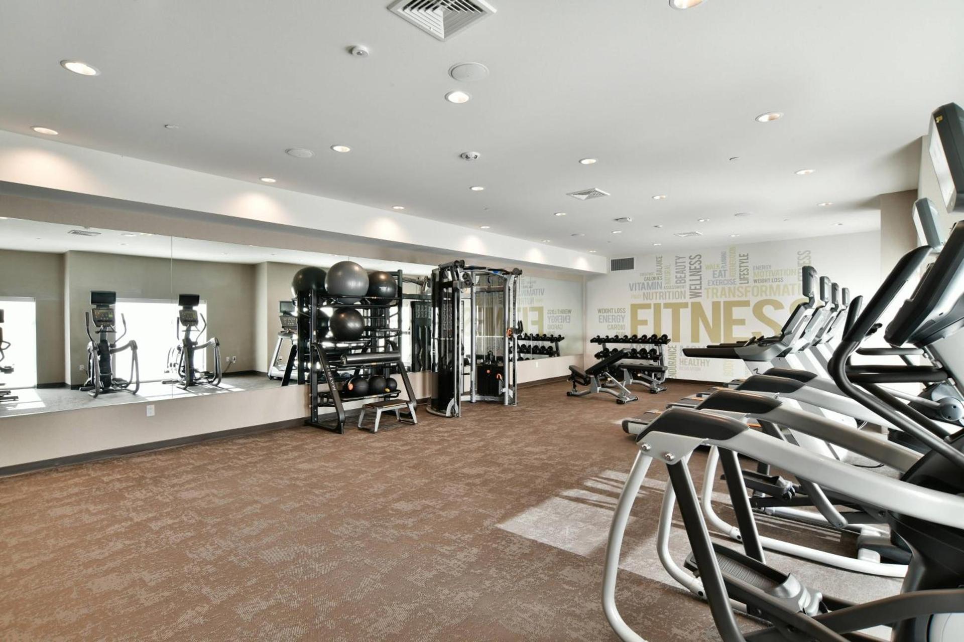 Residence Inn by Marriott Eau Claire photo 40