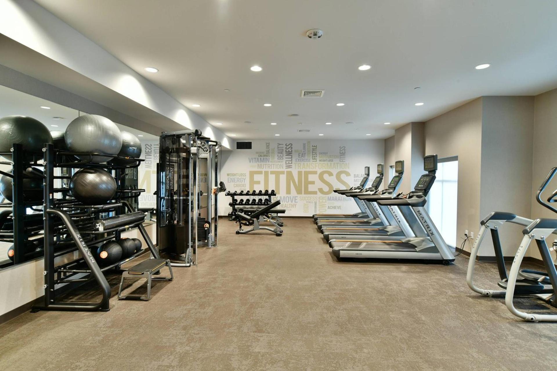 Residence Inn by Marriott Eau Claire photo 42