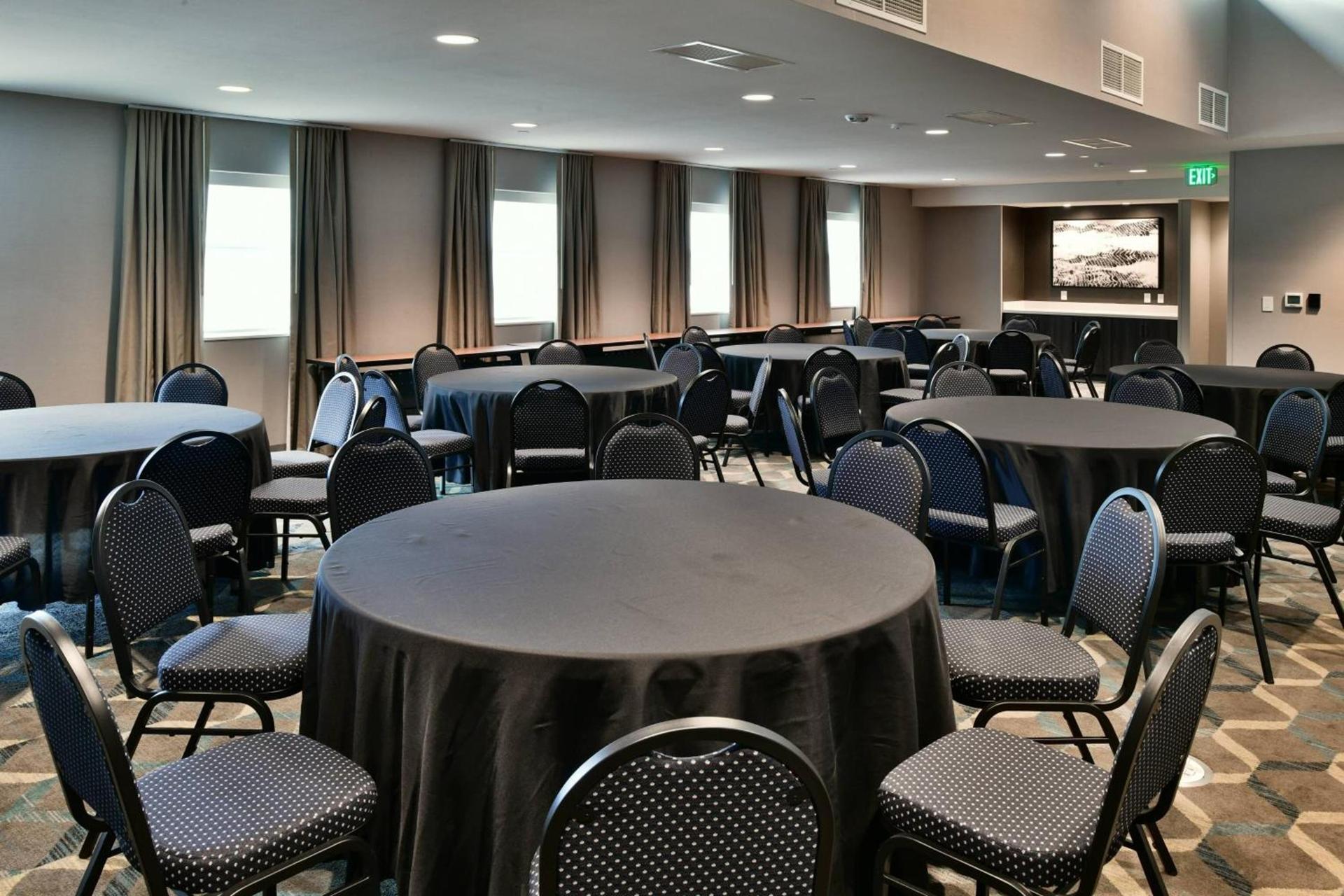 Residence Inn by Marriott Eau Claire photo 43