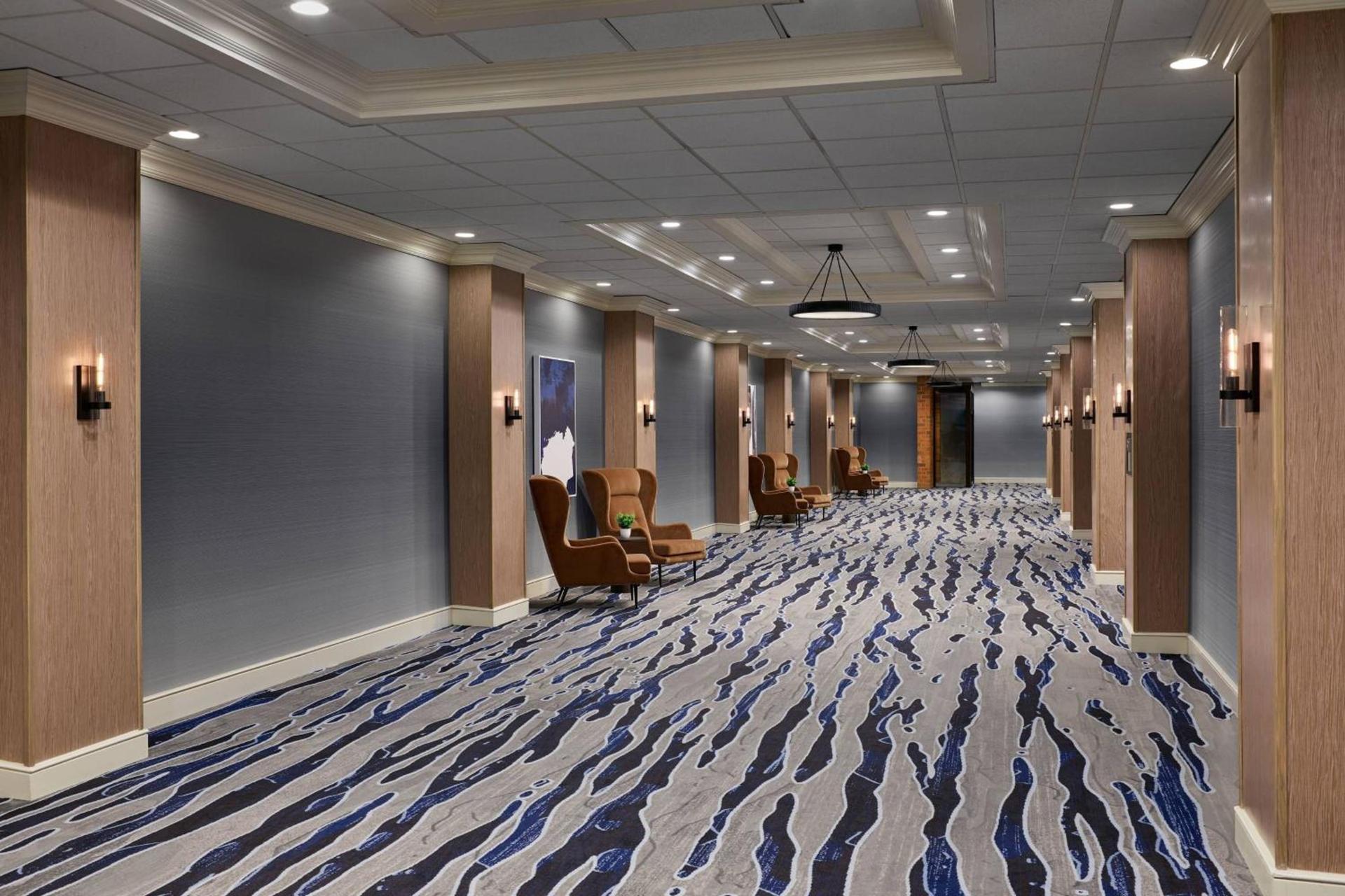 Delta Hotels by Marriott Muskegon Convention Center photo 43