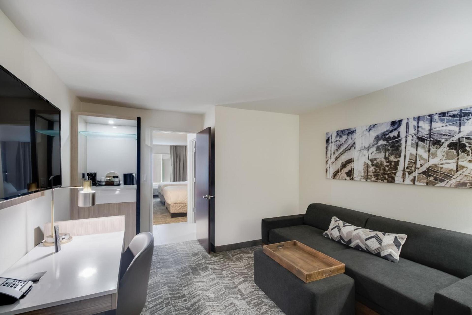 SpringHill Suites by Marriott Dallas NW Highway at Stemmons / I-35East photo 12