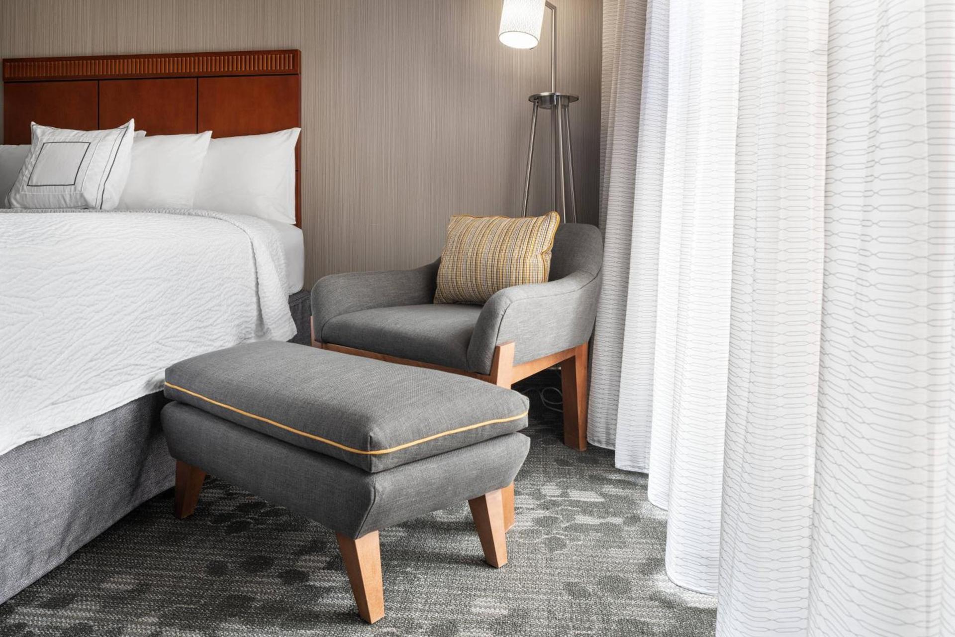 Courtyard by Marriott Boulder photo 5