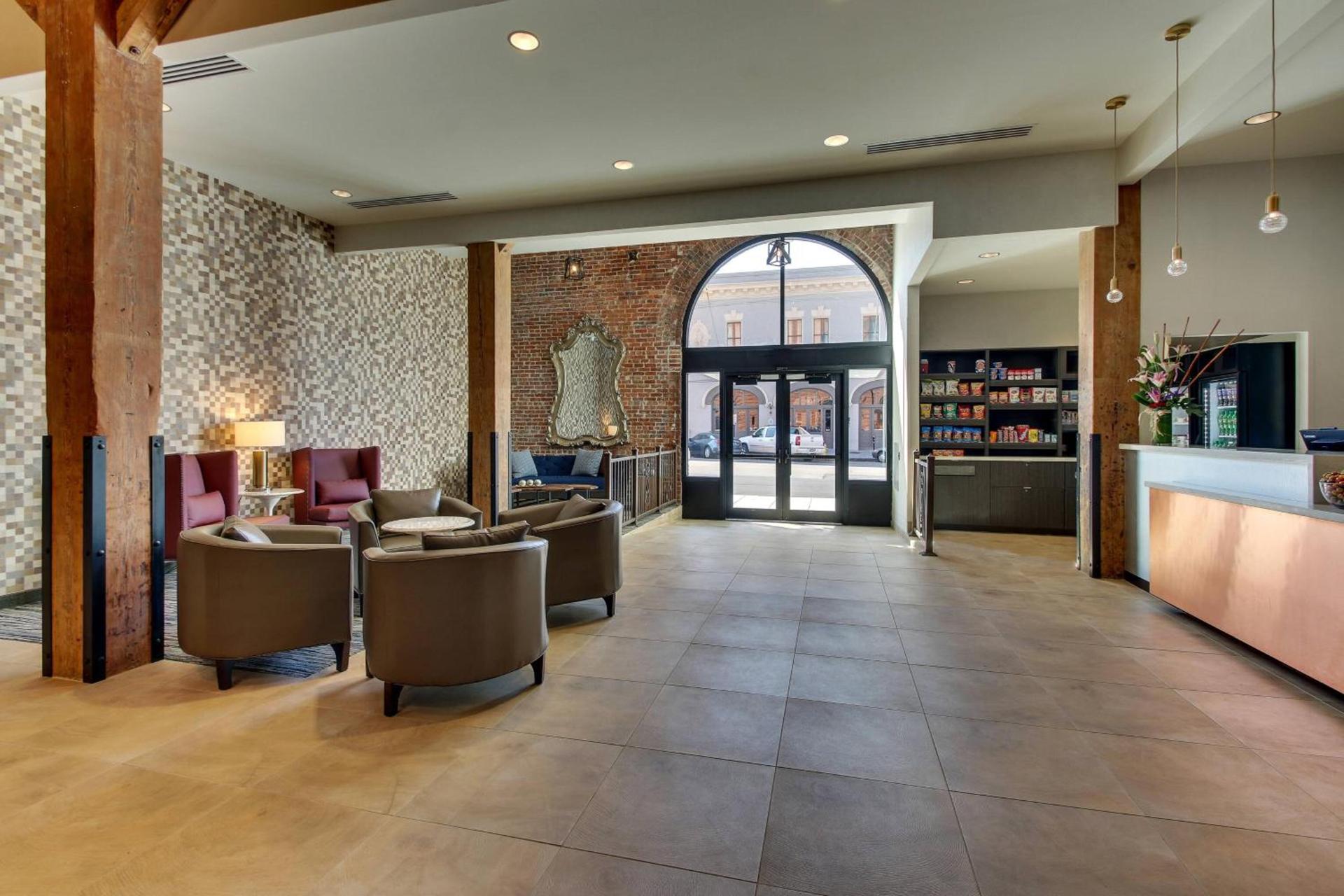 SpringHill Suites by Marriott Montgomery Downtown photo 4