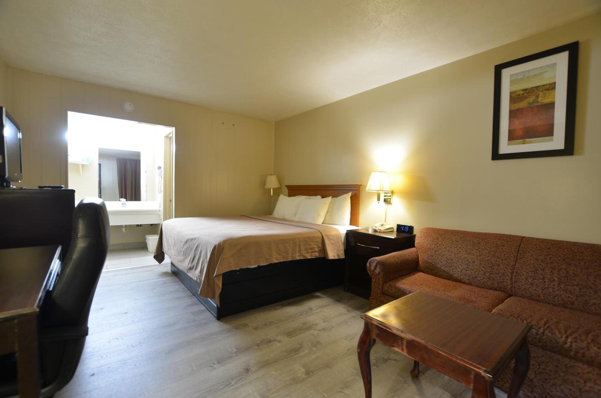 Travelowes Motel - Maggie Valley photo 55