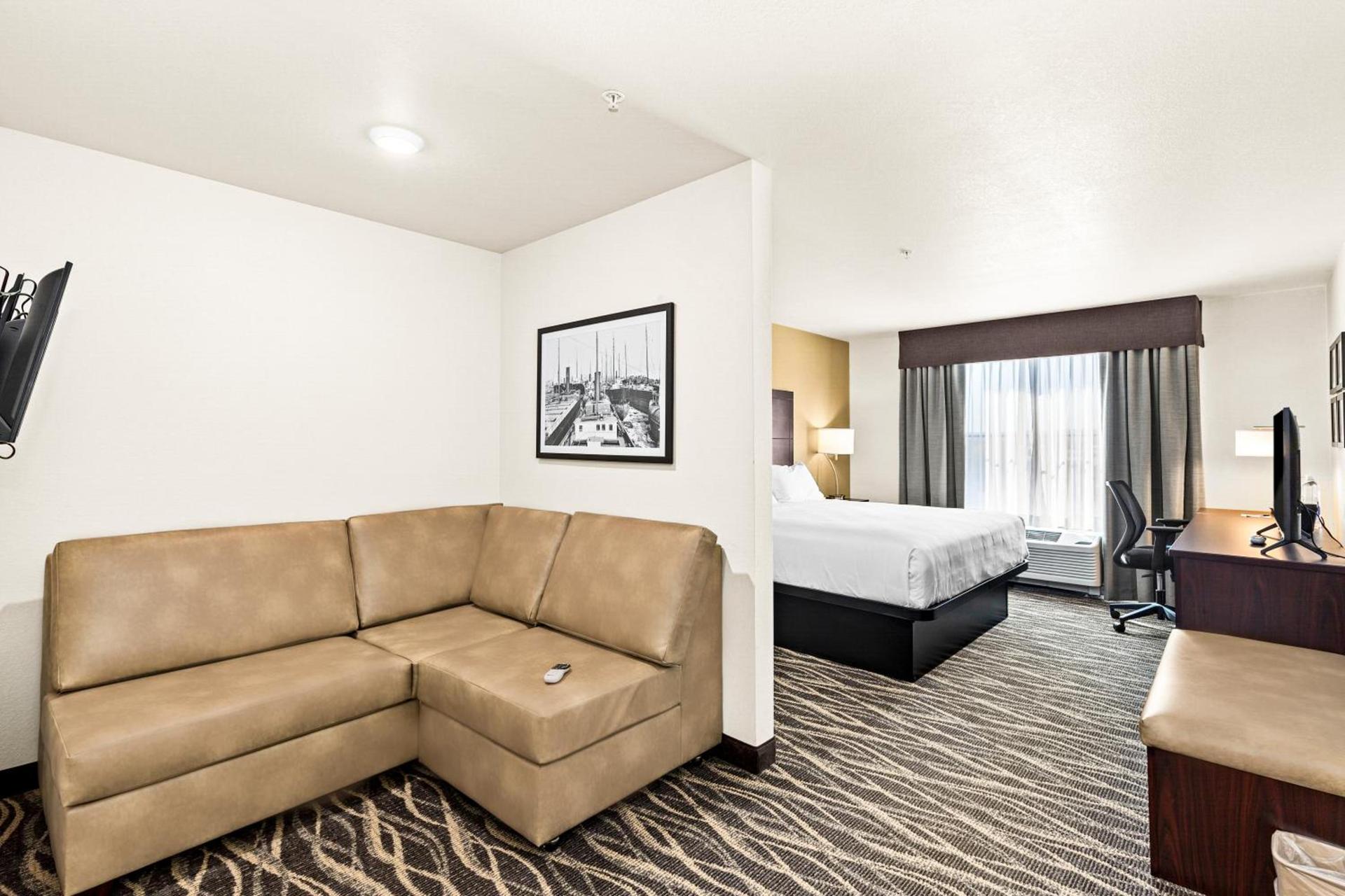 Cobblestone Hotel & Suites - Ottumwa photo 36