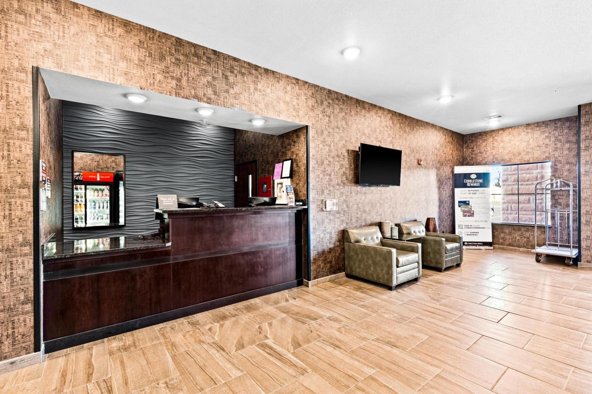 Cobblestone Hotel & Suites - Ottumwa photo 30