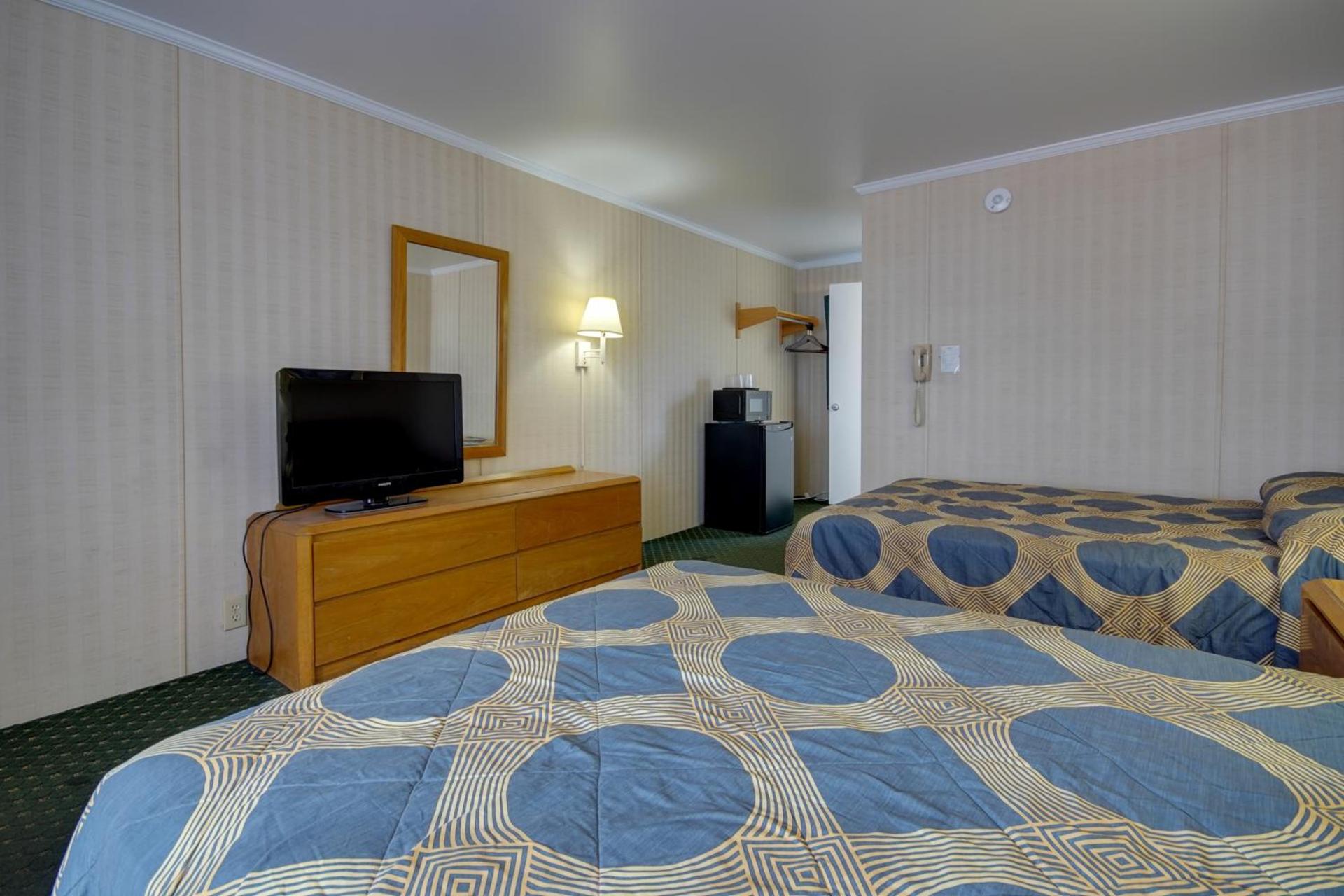 Sahara Motel photo 16
