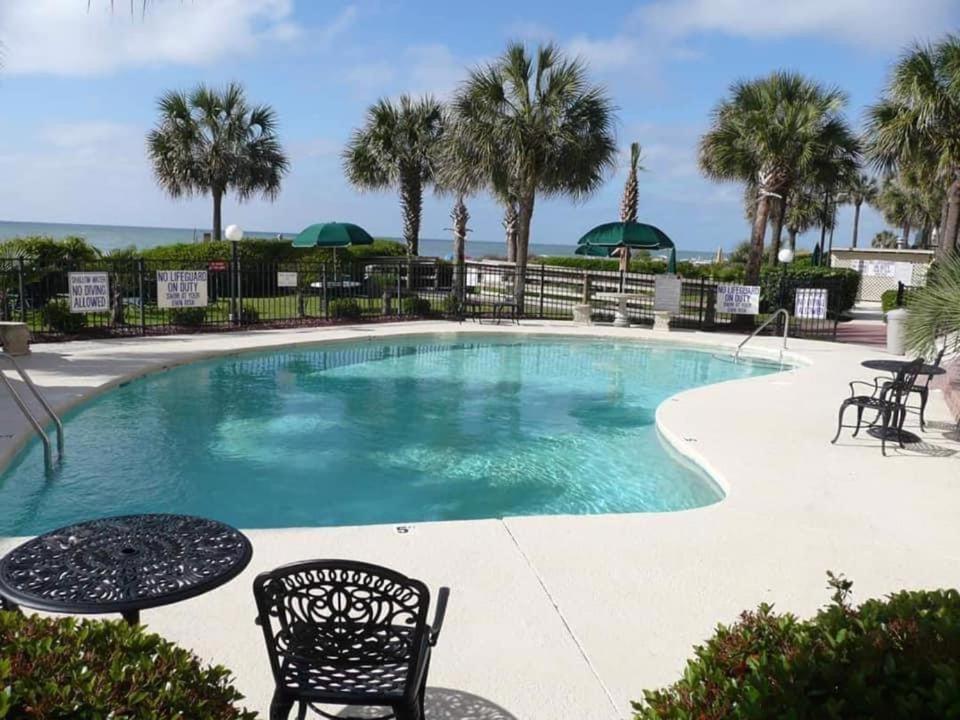 Ocean Front, Private Balconies photo 8