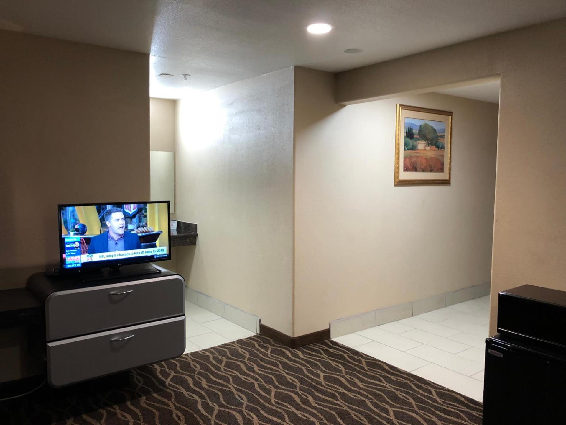 Casa Royal Inn photo 25