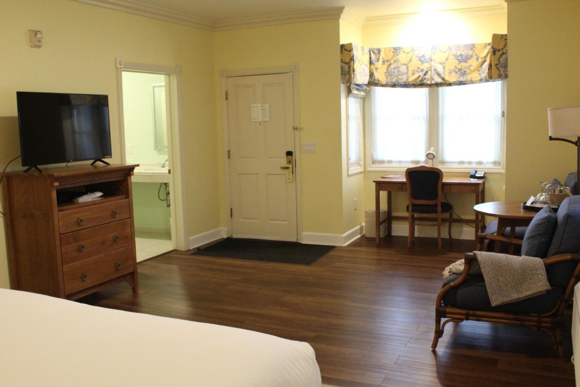 Elm House Inn photo 50