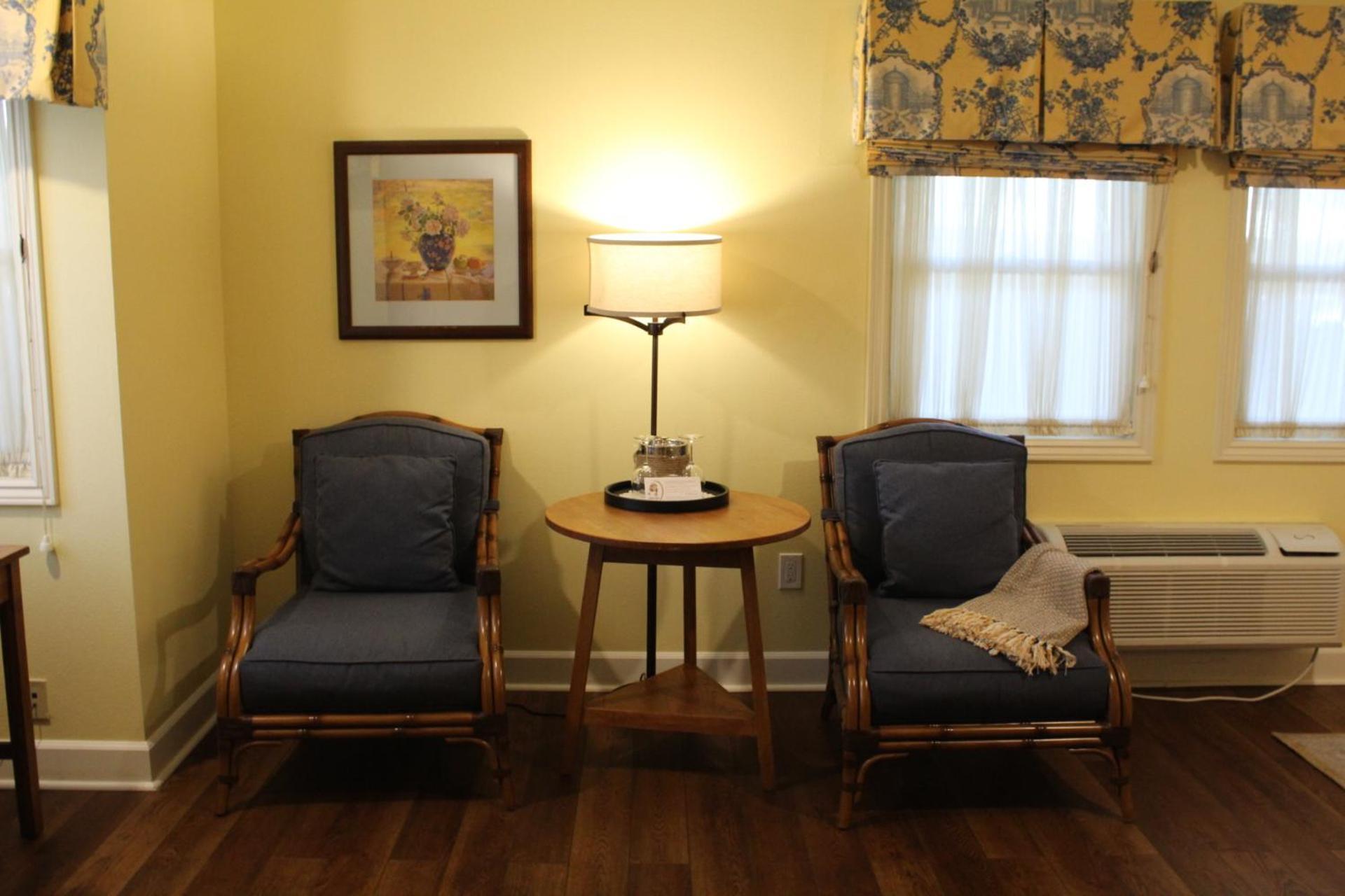 Elm House Inn photo 53