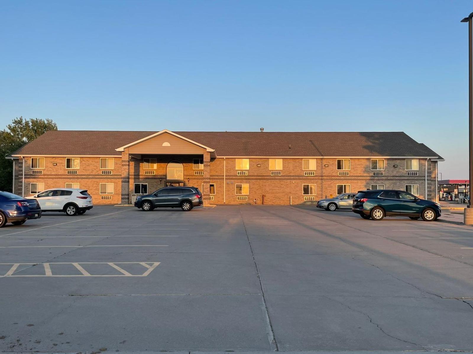 Rodeway Inn Holdrege photo 40