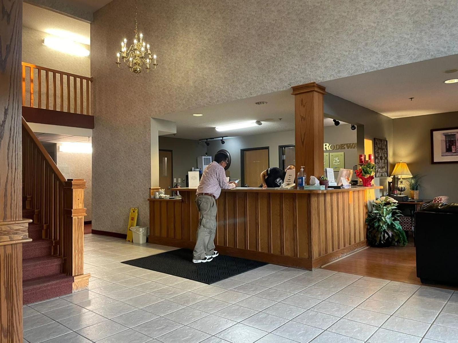 Rodeway Inn Holdrege photo 37