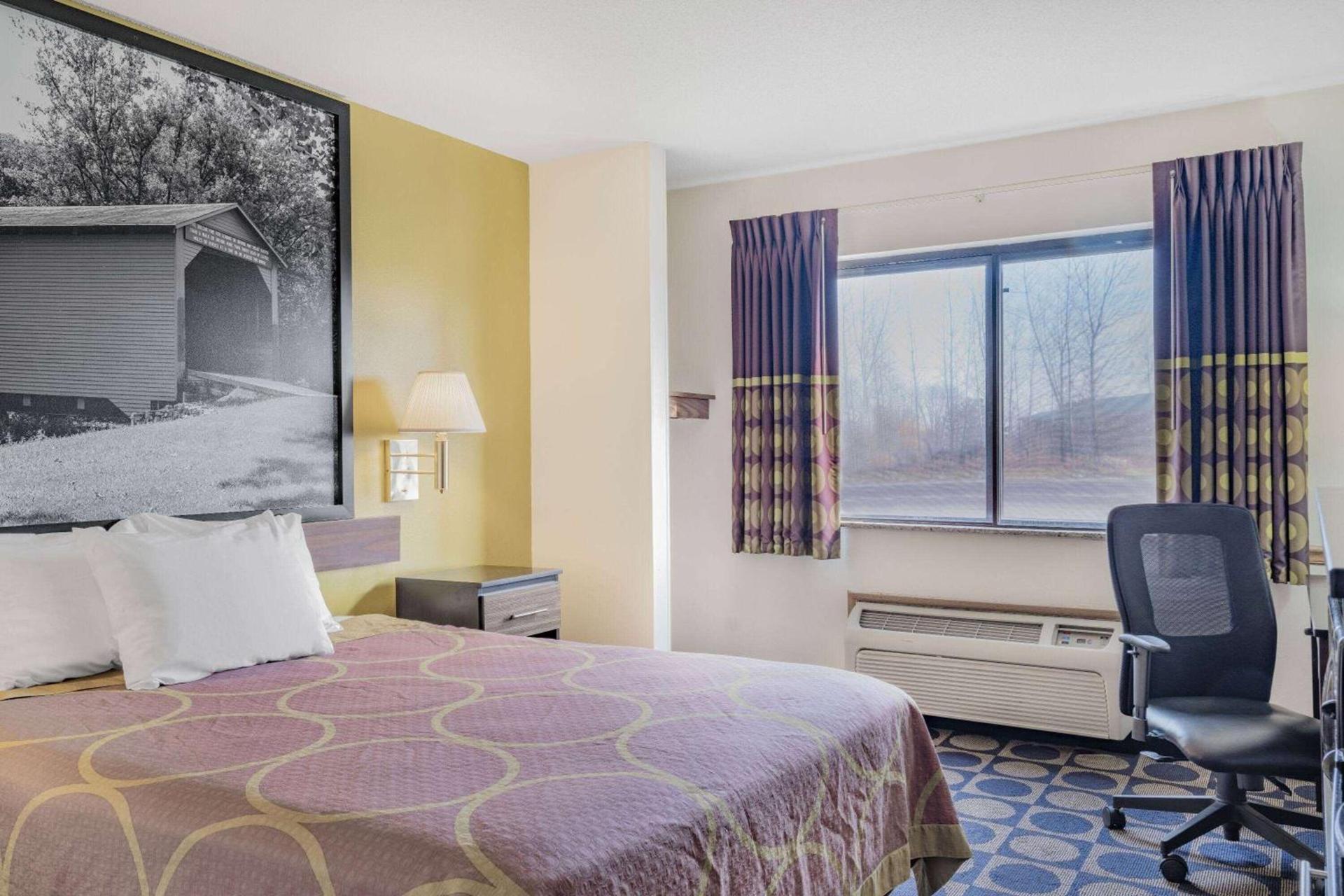 Super 8 by Wyndham Danville photo 16