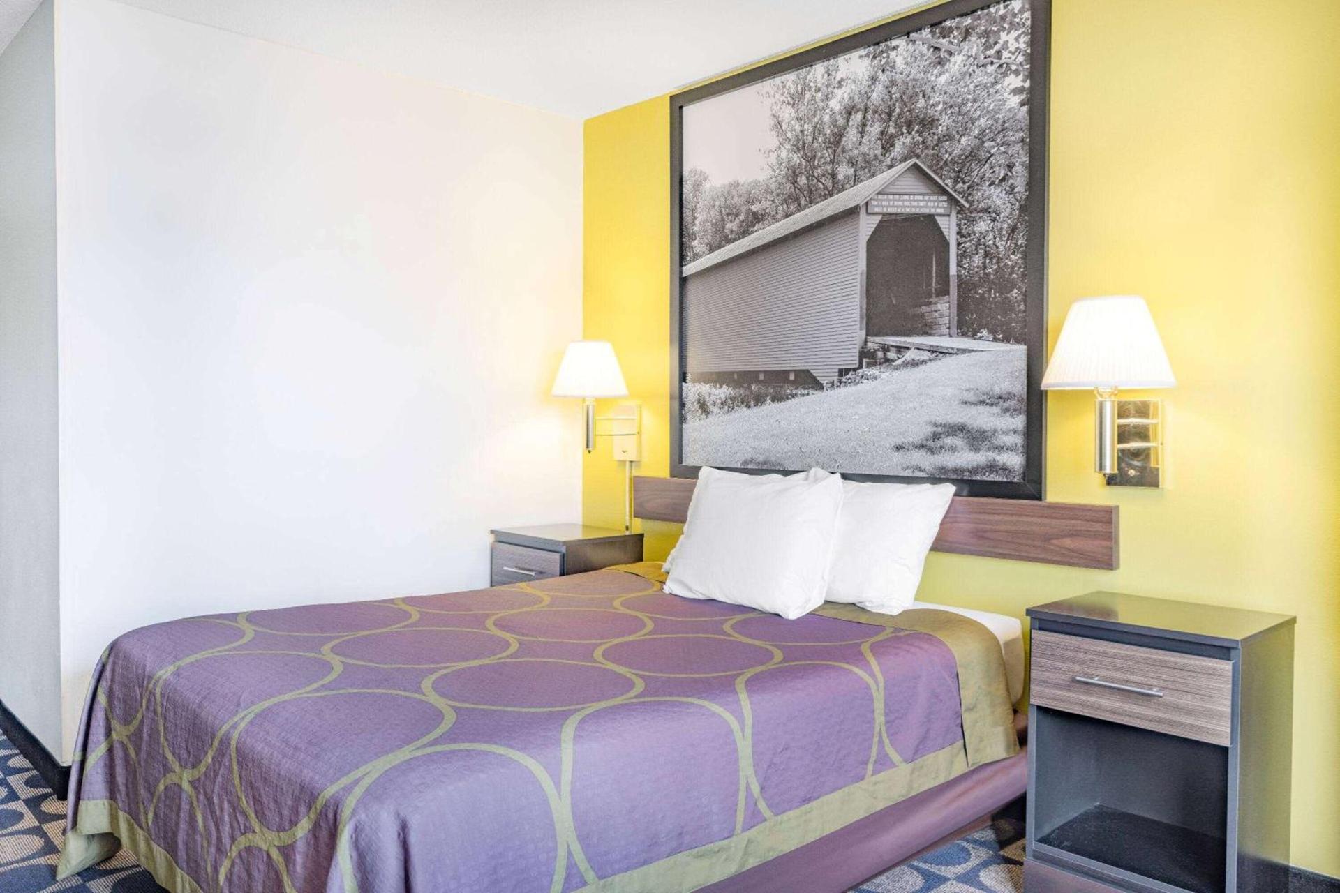 Super 8 by Wyndham Danville photo 17