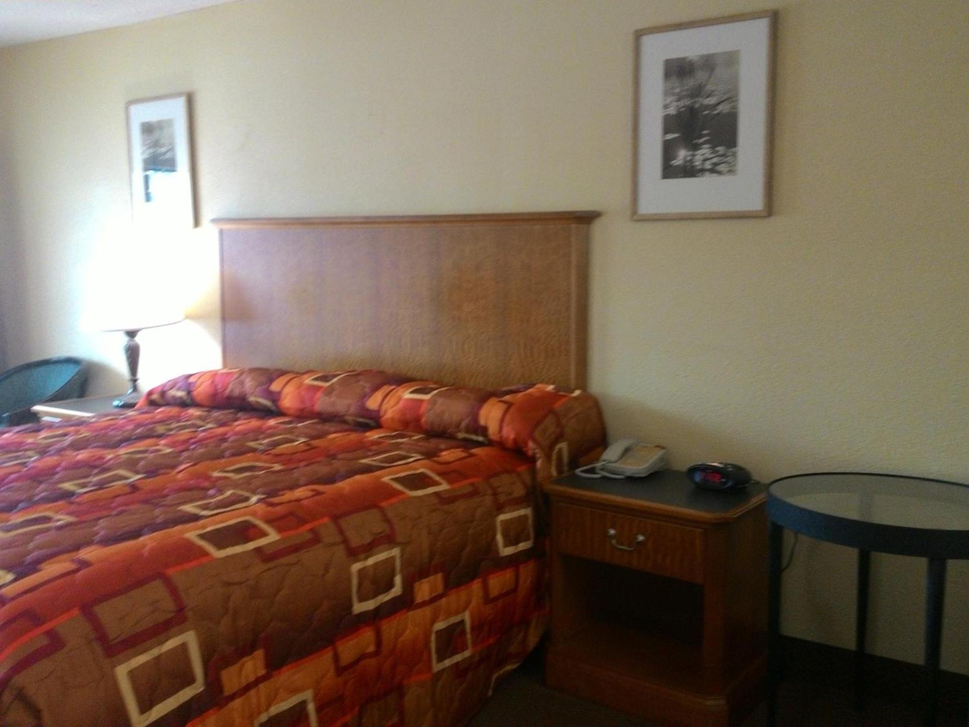 Apalachicola Bay Inn photo 10