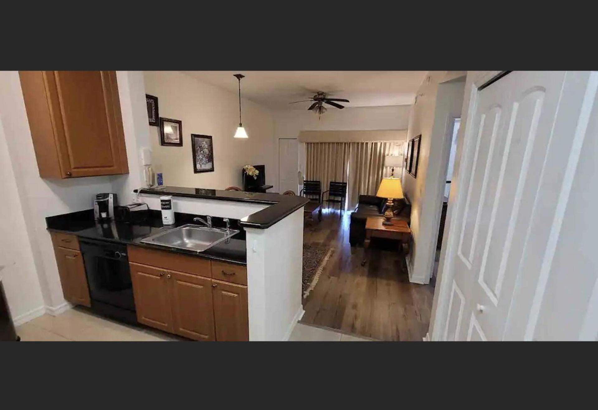 The Point Hotel & Suites - 604 Luxury - Close to Universal - Attraction Views near Orange County Convention Center photo 17