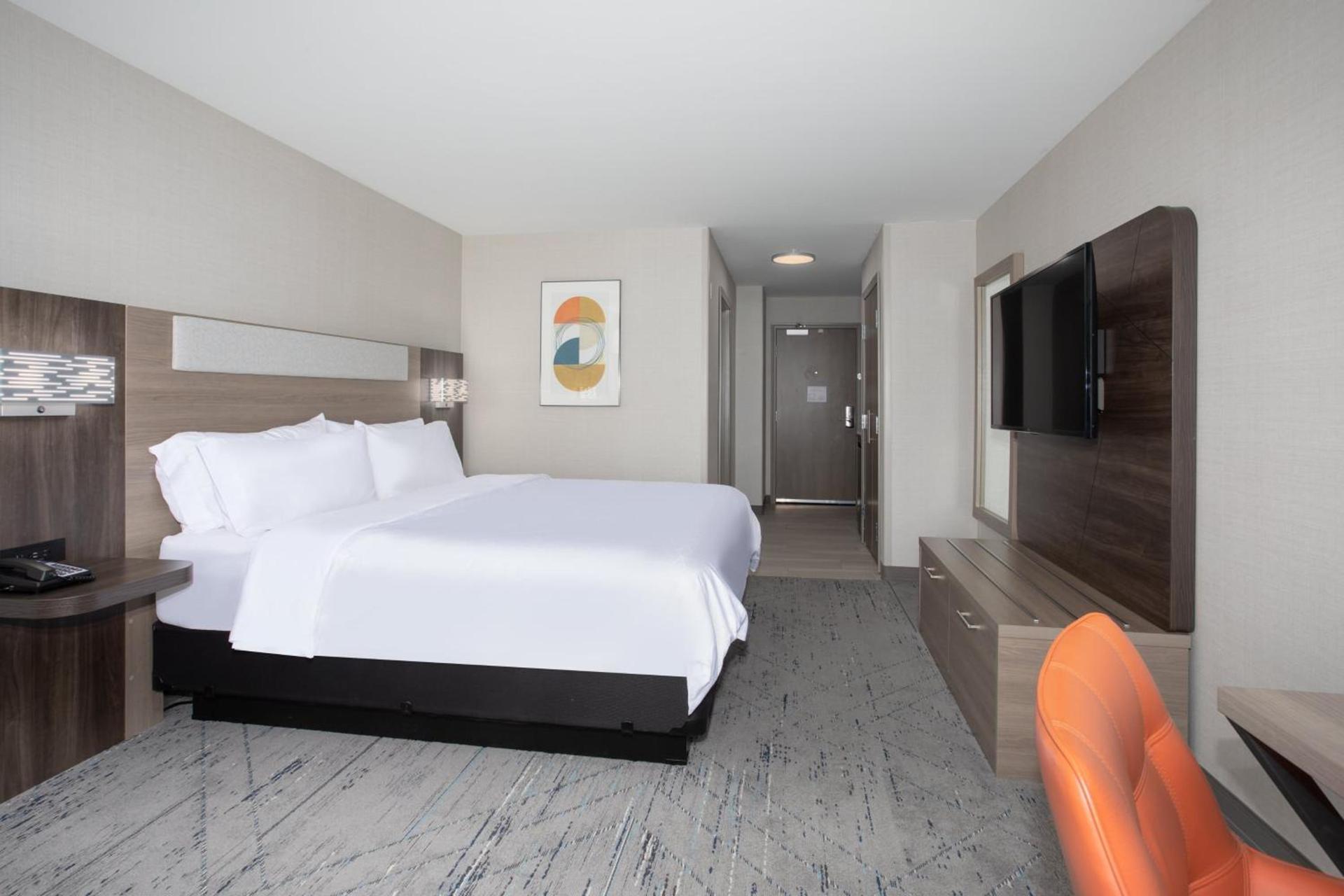 Holiday Inn Express and Suites Helena by IHG photo 13