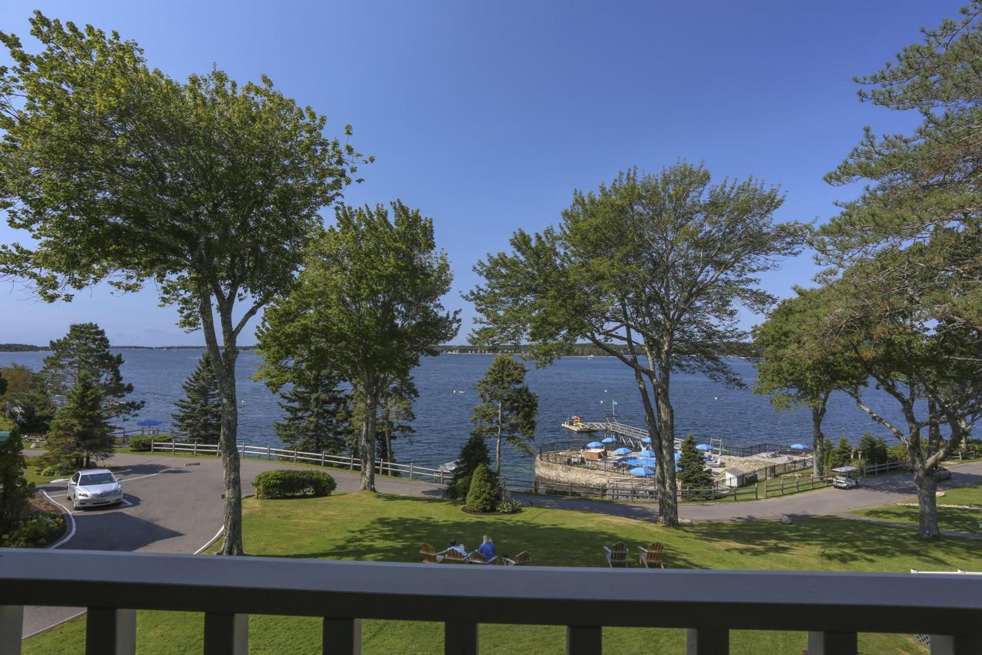 Spruce Point Inn Resort and Spa photo 54