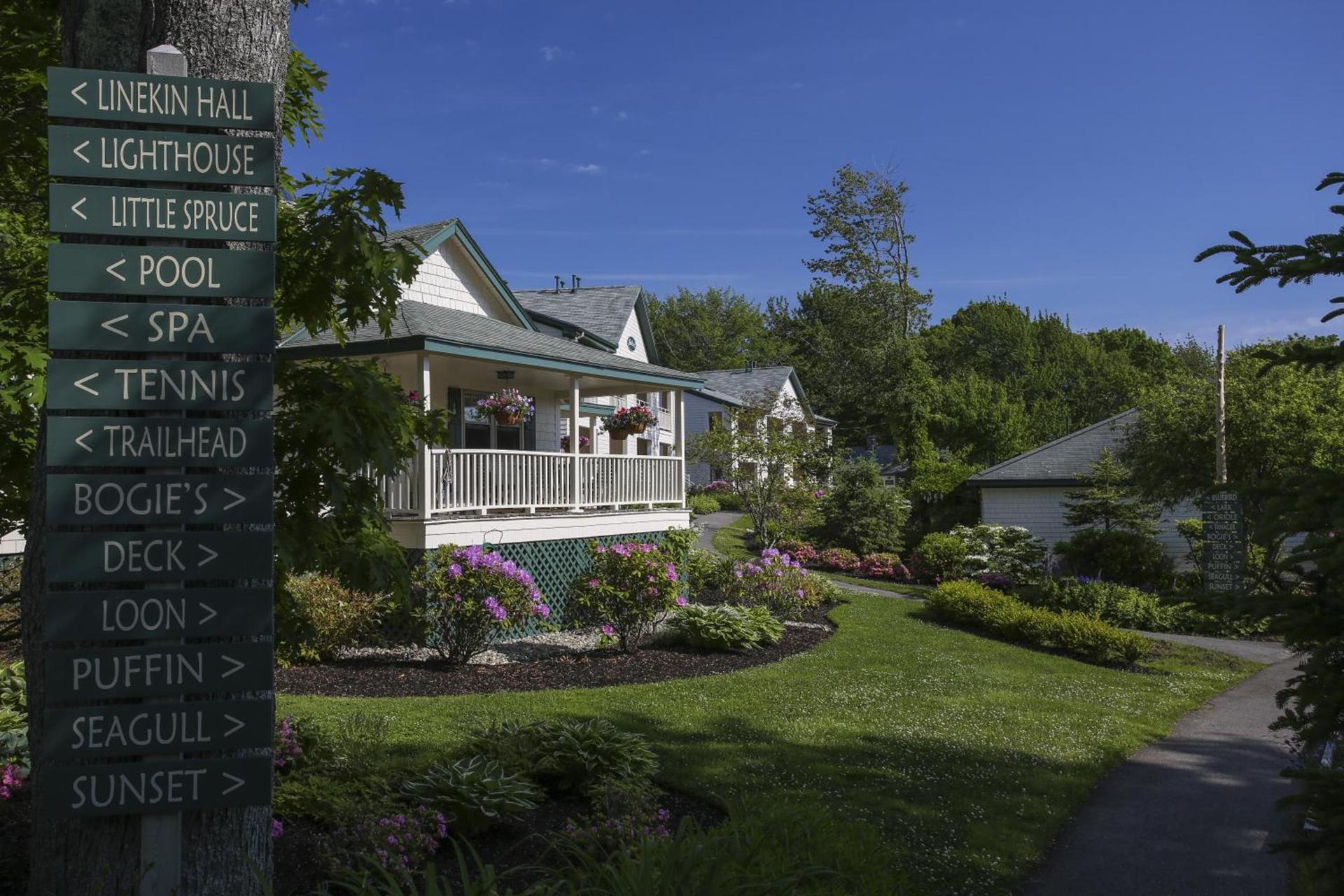 Spruce Point Inn Resort and Spa photo 63