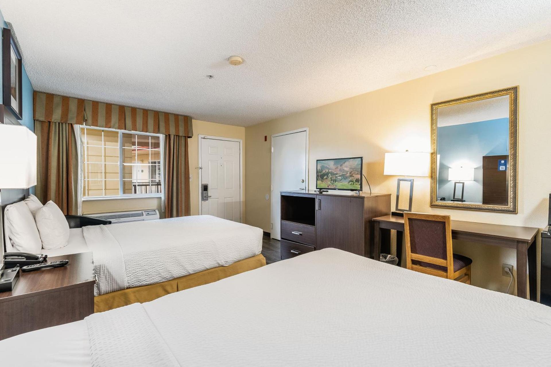 Days Inn by Wyndham Federal Way photo 20