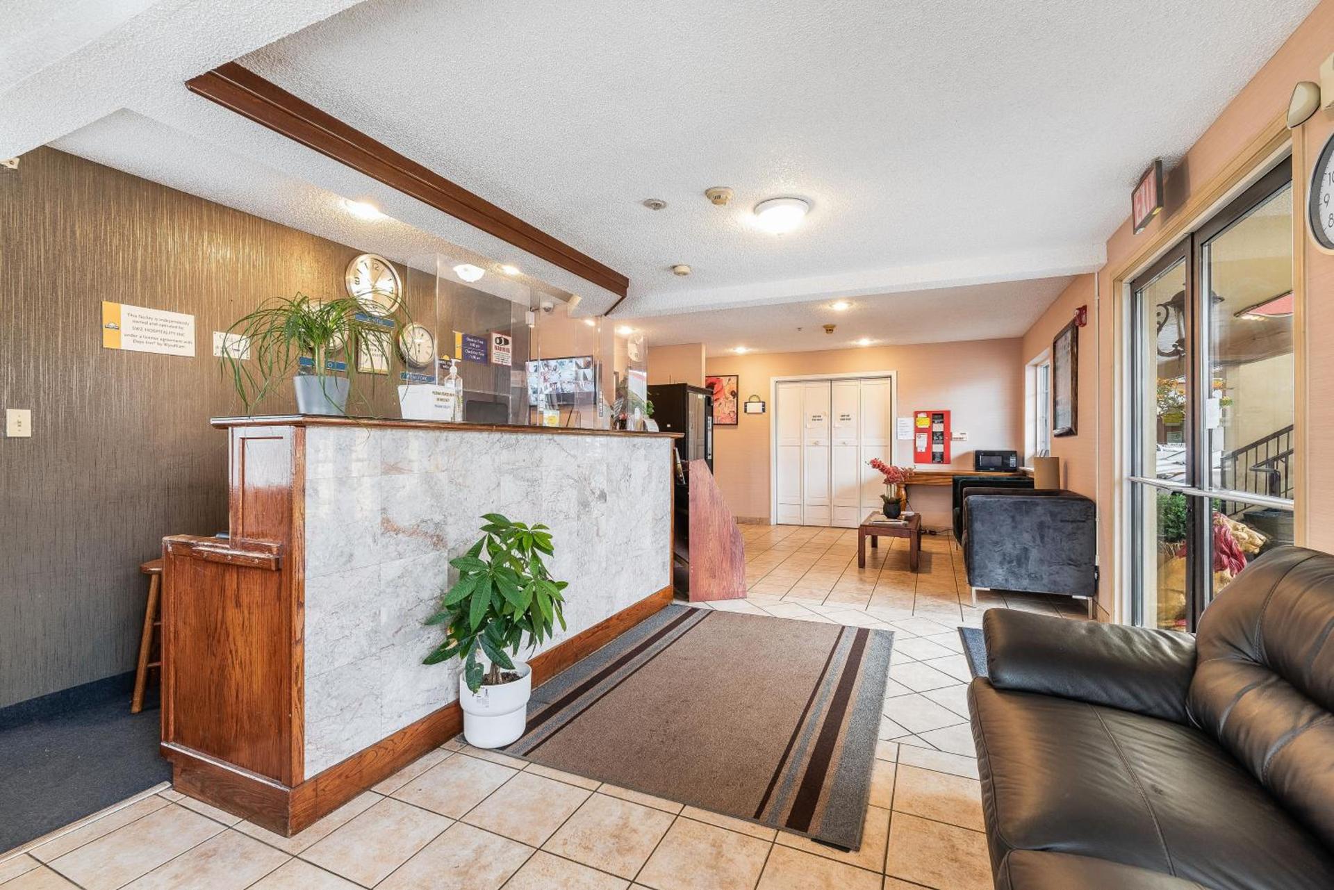 Days Inn by Wyndham Federal Way photo 45