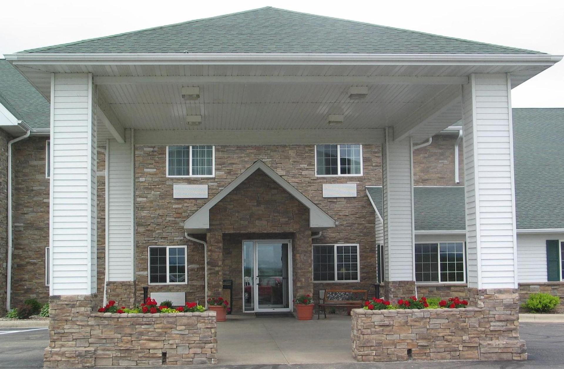 Savanna Inn & Suites photo 13