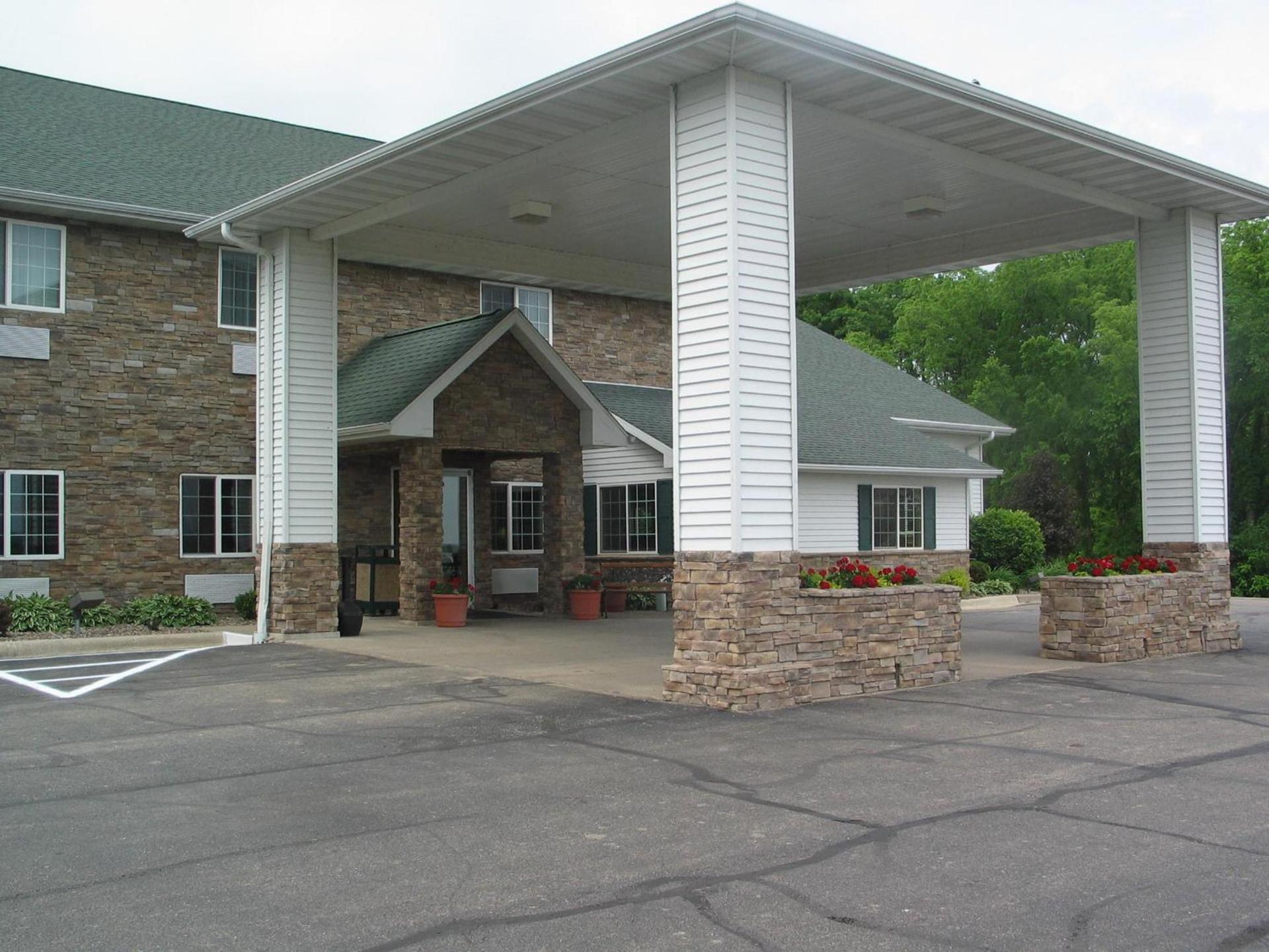 Savanna Inn & Suites photo 12