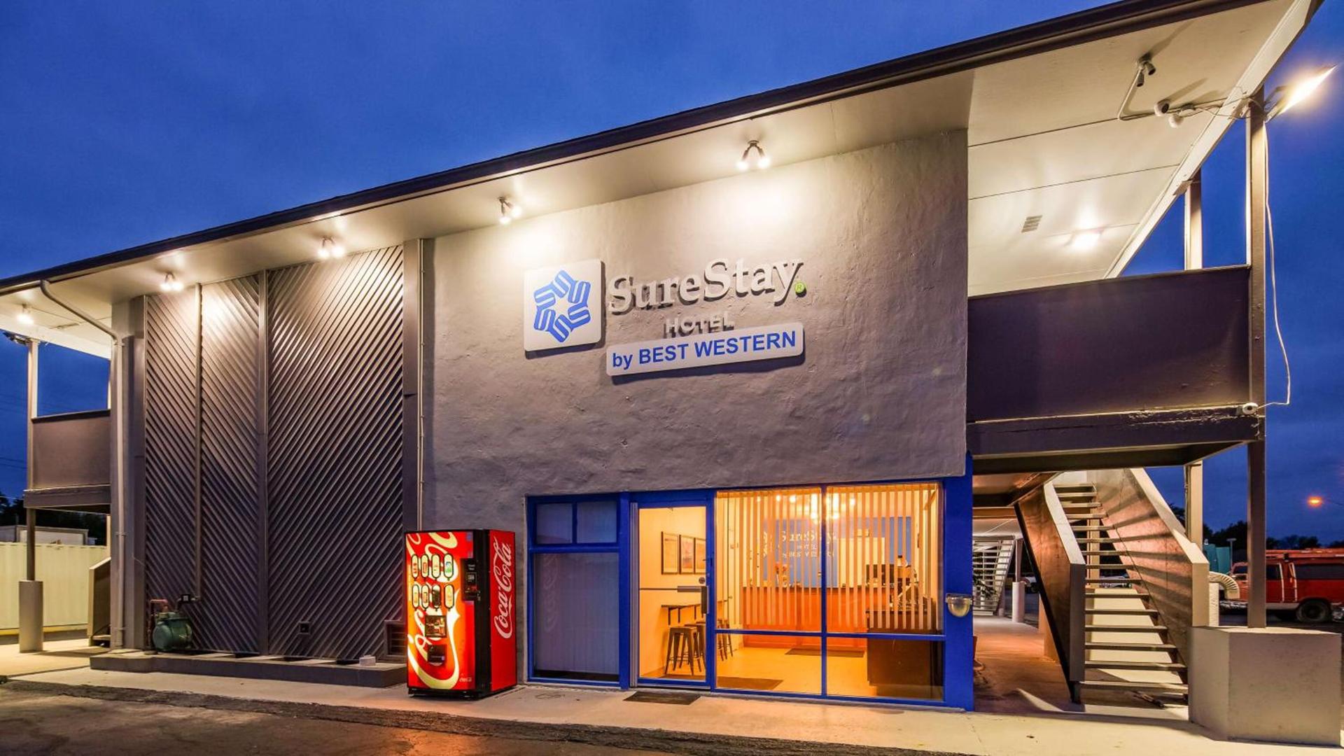 SureStay Hotel by Best Western Findlay photo 4