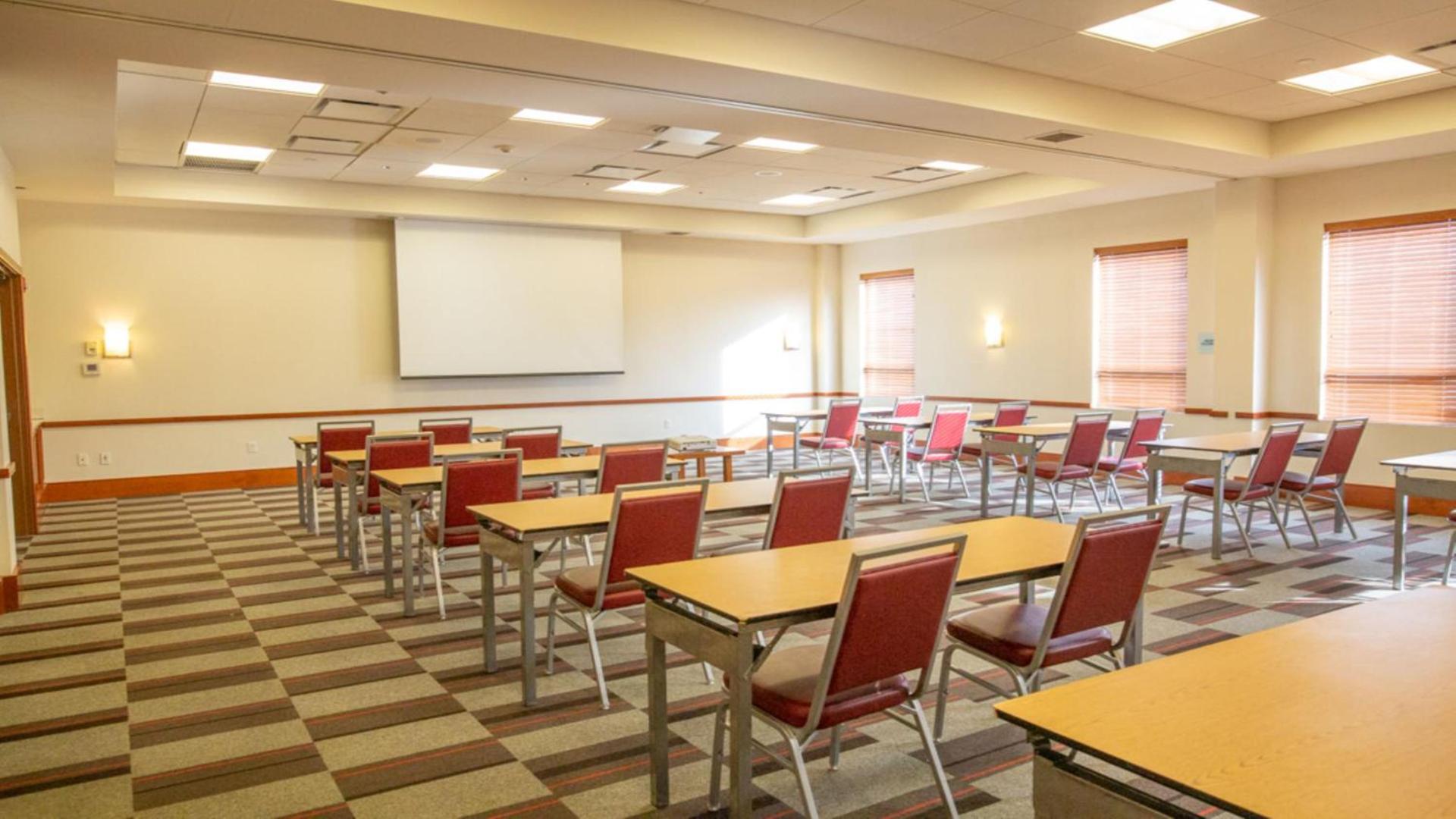 Holiday Inn Express Columbus Airport Easton photo 5