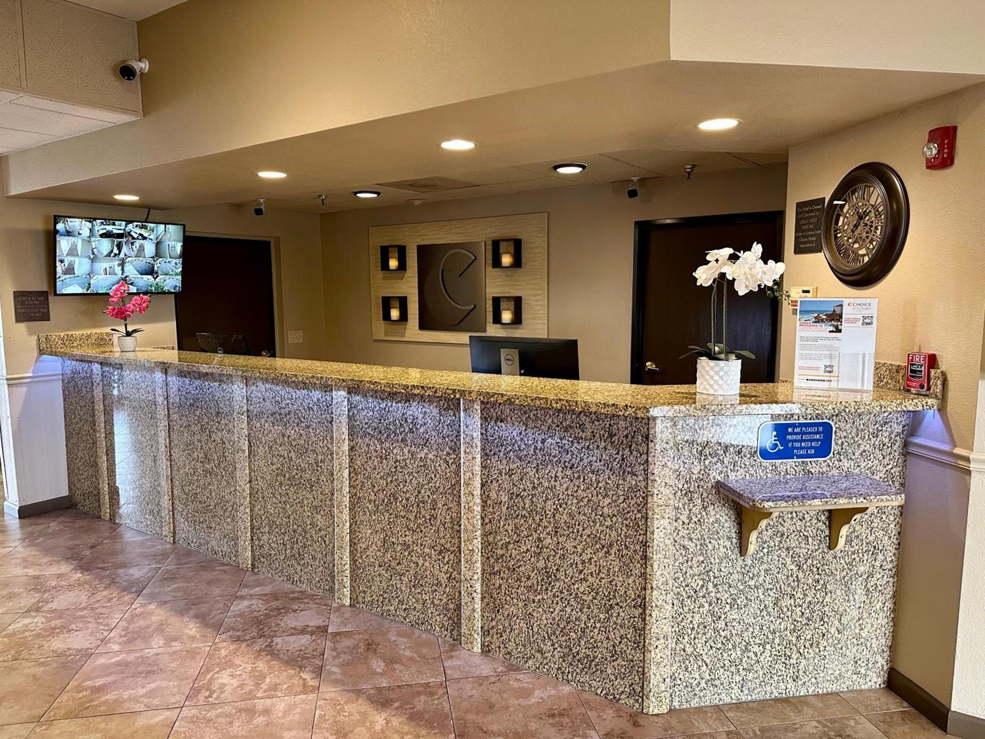 Comfort Inn Phoenix Central City photo 22