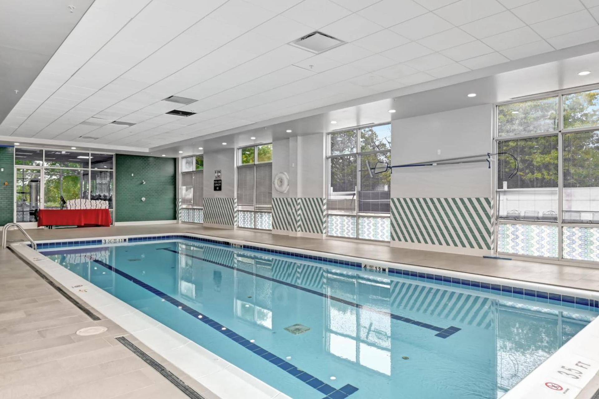 Holiday Inn - Piscataway - Somerset by IHG photo 4